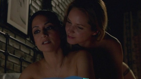 Pic: Jordana Spiro in The Good Wife