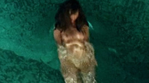 Pic: Louise Bourgoin in White Snow