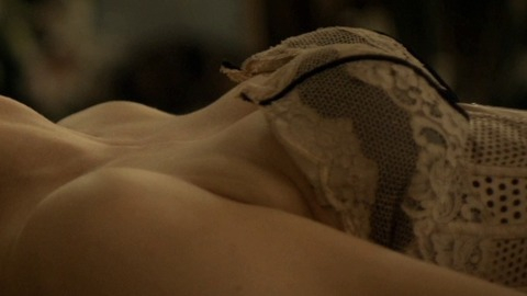 Pic: Louise Bourgoin in The Love Punch