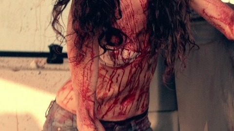 Pic: Maiara Walsh in VANish