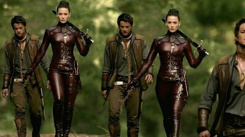 Pic: Bridget Regan in Legend of the Seeker