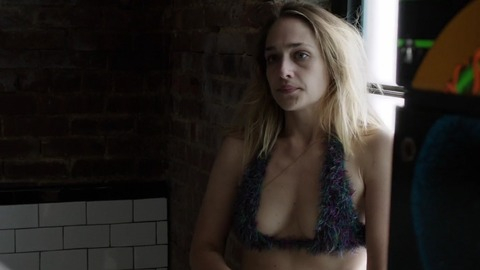 Pic: Jemima Kirke in Girls