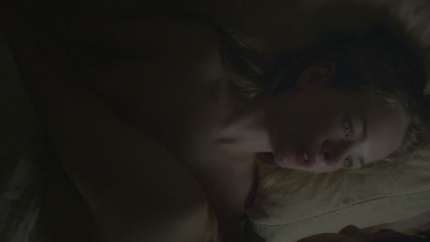Pic: Britt Robertson in Ask Me Anything (2014)