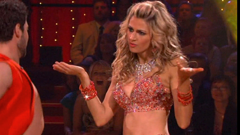 Pic: Erin Andrews in Dancing with the Stars