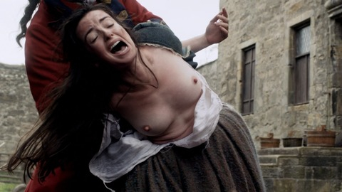 Pic: Laura Donnelly in Outlander