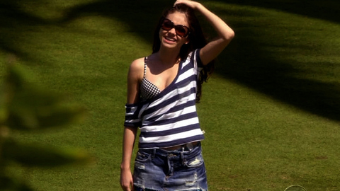 Pic: Sarah Hyland in Modern Family