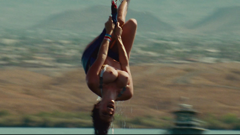 Pic: Gianna Michaels in Piranha 3D