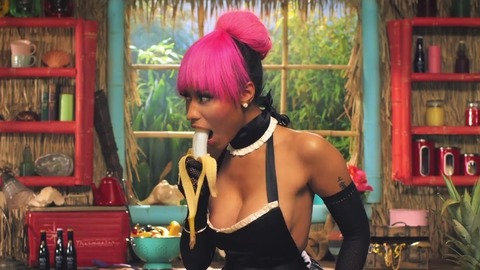 Pic: Nicki Minaj in Anaconda
