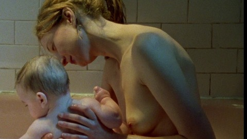 Pic: Alba Rohrwacher in Hungry Hearts