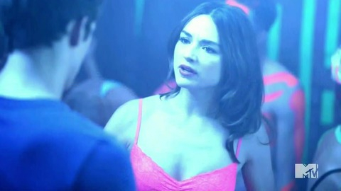 Pic: Crystal Reed in Teen Wolf