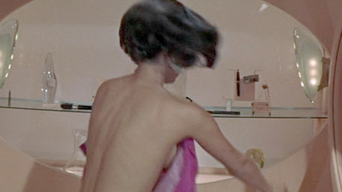 Pic: Daliah Lavi in Casino Royale