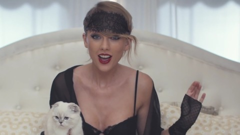 Pic: Taylor Swift in Taylor Swift - Blank Space