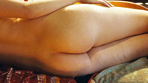 Pic: Christa Théret in Renoir