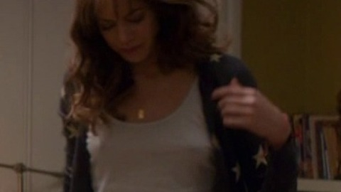 Pic: Analeigh Tipton in Two Night Stand