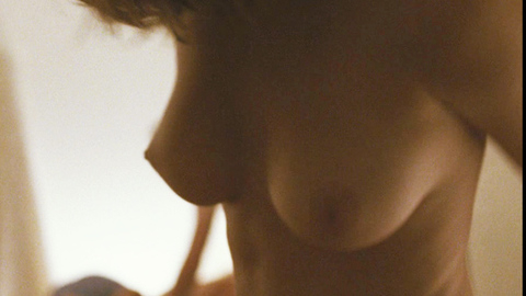 Pic: Elizabeth Olsen in Martha Marcy May Marlene (2011)