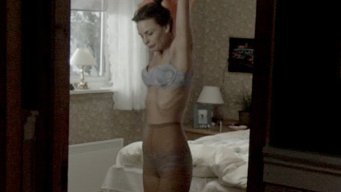 Pic: Agnes Kittelsen in Happy, Happy