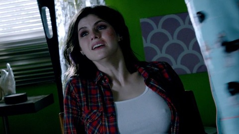 Pic: Alexandra Daddario in Burying the Ex