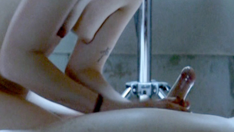 Pic: Lana Cooper in Bedways
