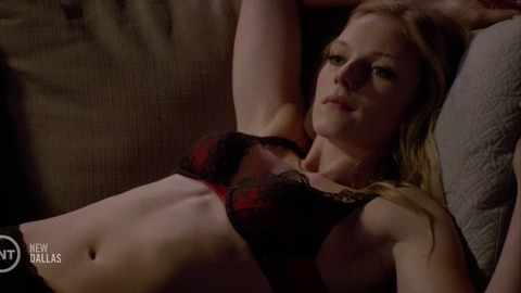 Pic: Emma Bell in Dallas