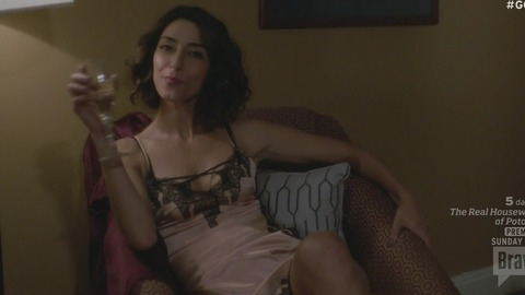 Pic: Necar Zadegan in Girlfriends' Guide to Divorce