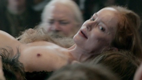 Pic: Lotte Verbeek in Outlander