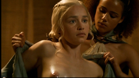 Pic: Emilia Clarke in Game of Thrones (2011-2019)