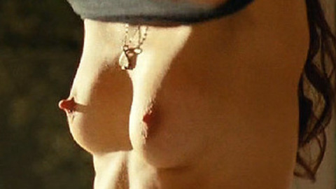 Pic: Lyne Renee in Strike Back