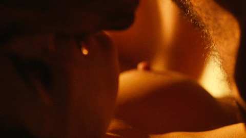 Pic: Lyne Renee in Strike Back
