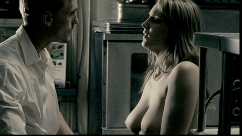 Pic: Leah Schmidt in InSearchOf