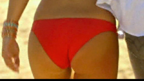 Pic: Serinda Swan in Hawaii Five-0