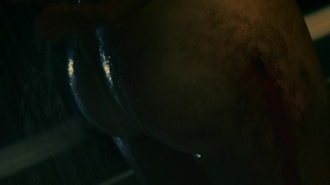 Pic: Laura Jacobs in Muck