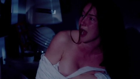 Pic: Shailene Woodley in White Bird in a Blizzard