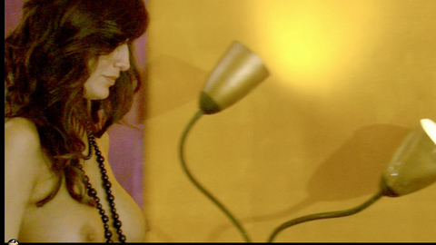 Pic: Darlen Escobar in Pineapple