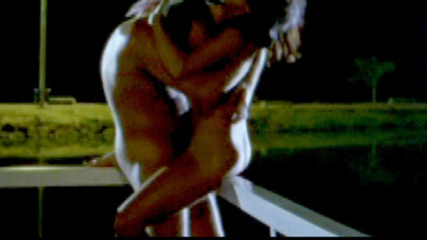 Pic: Andréia Horta in Alice