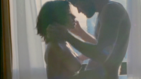 Pic: Andréia Horta in Alice