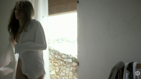 Pic: Anaïs Demoustier in Living on Love Alone