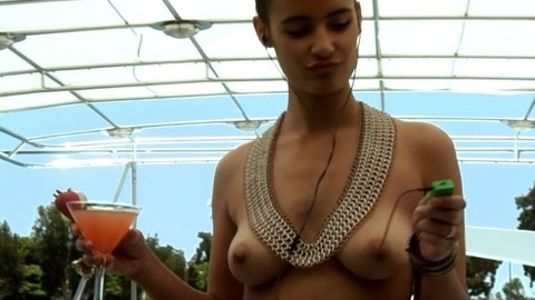 Pic: Jessica Clark in Chemistry