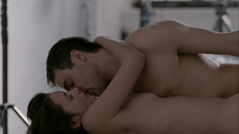 Pic: Hannah Ware in Betrayal