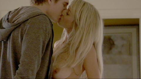 Pic: Lieschen Pogue in Underbelly