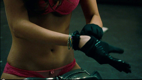 Pic: Genesis Rodriguez in Man on a Ledge