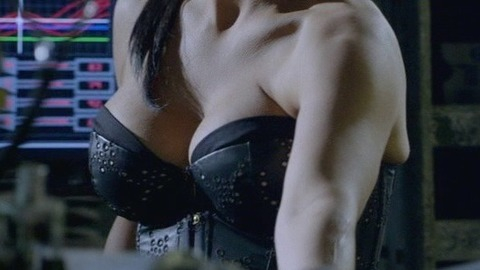 Pic: Gina Carano in Almost Human