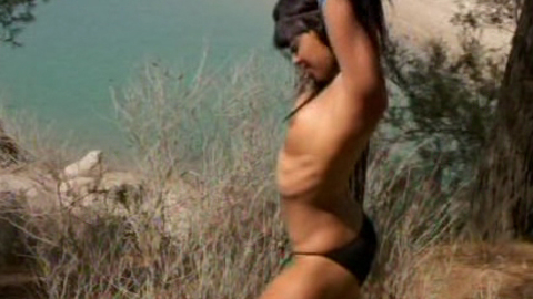 Pic: Camilla Roholm in Powder