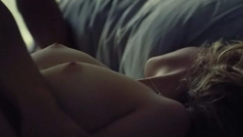 Pic: Evelyne Brochu in Café De Flore