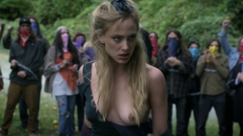 Pic: Nora Arnezeder in Mozart in the Jungle (2014-2016)