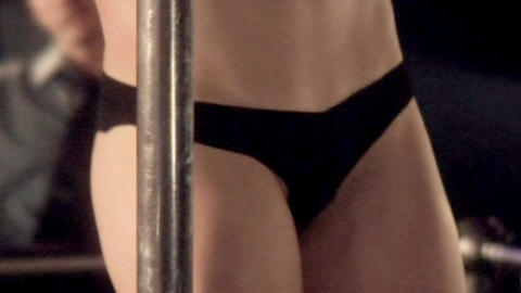 Pic: Adrienne LaValley in Alien Opponent