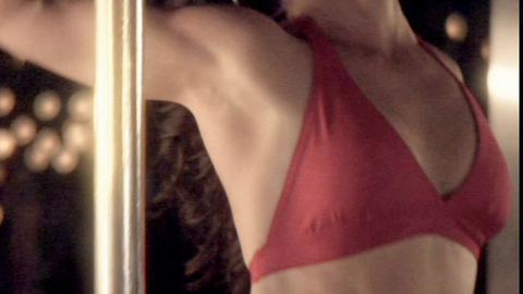 Pic: Adrienne LaValley in Alien Opponent