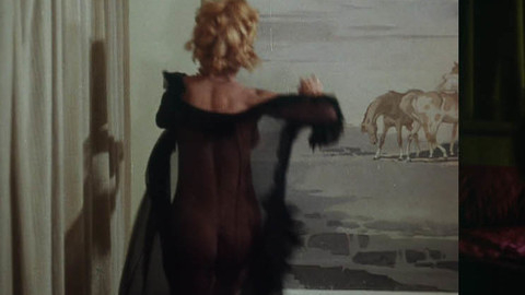 Pic: Vanda Hudson in This,That and the Other!