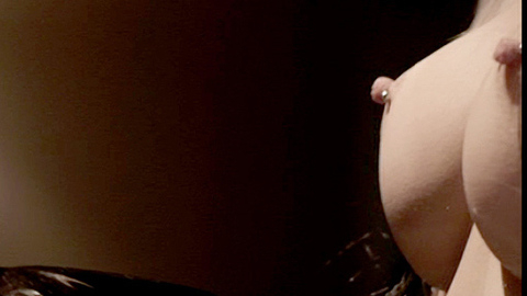 Pic: Sari Cummings in Dragon Eyes