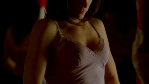 Pic: Anna Silk in Lost Girl