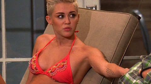 Pic: Miley Cyrus in Two and a Half Men